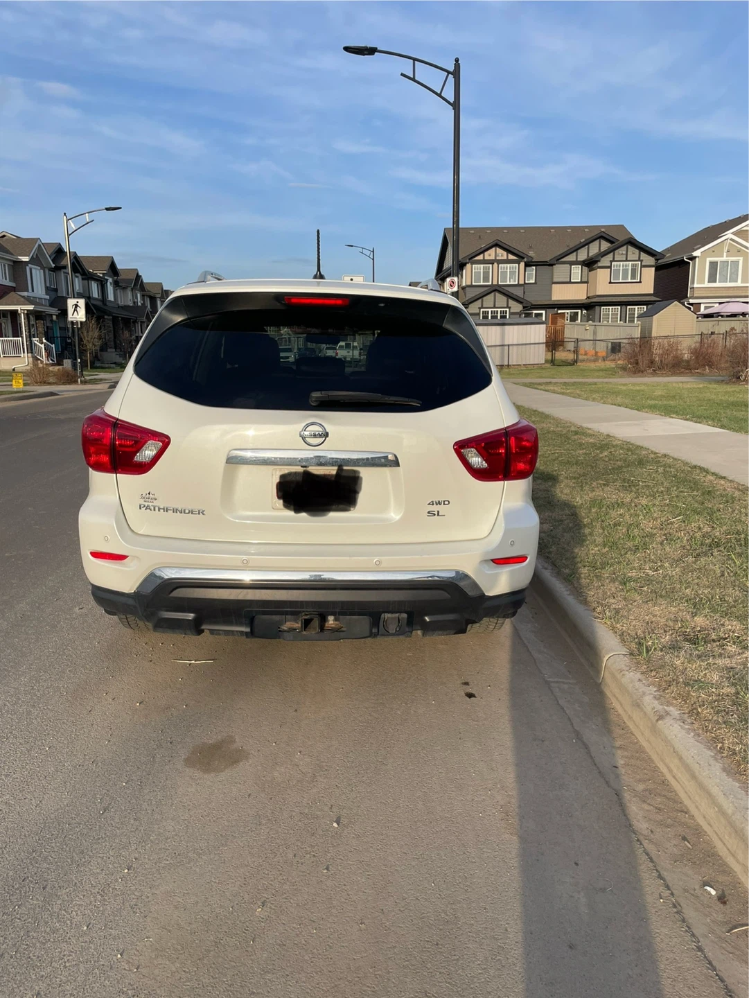 2018 Nissan Pathfinder SL Premium - photo 4