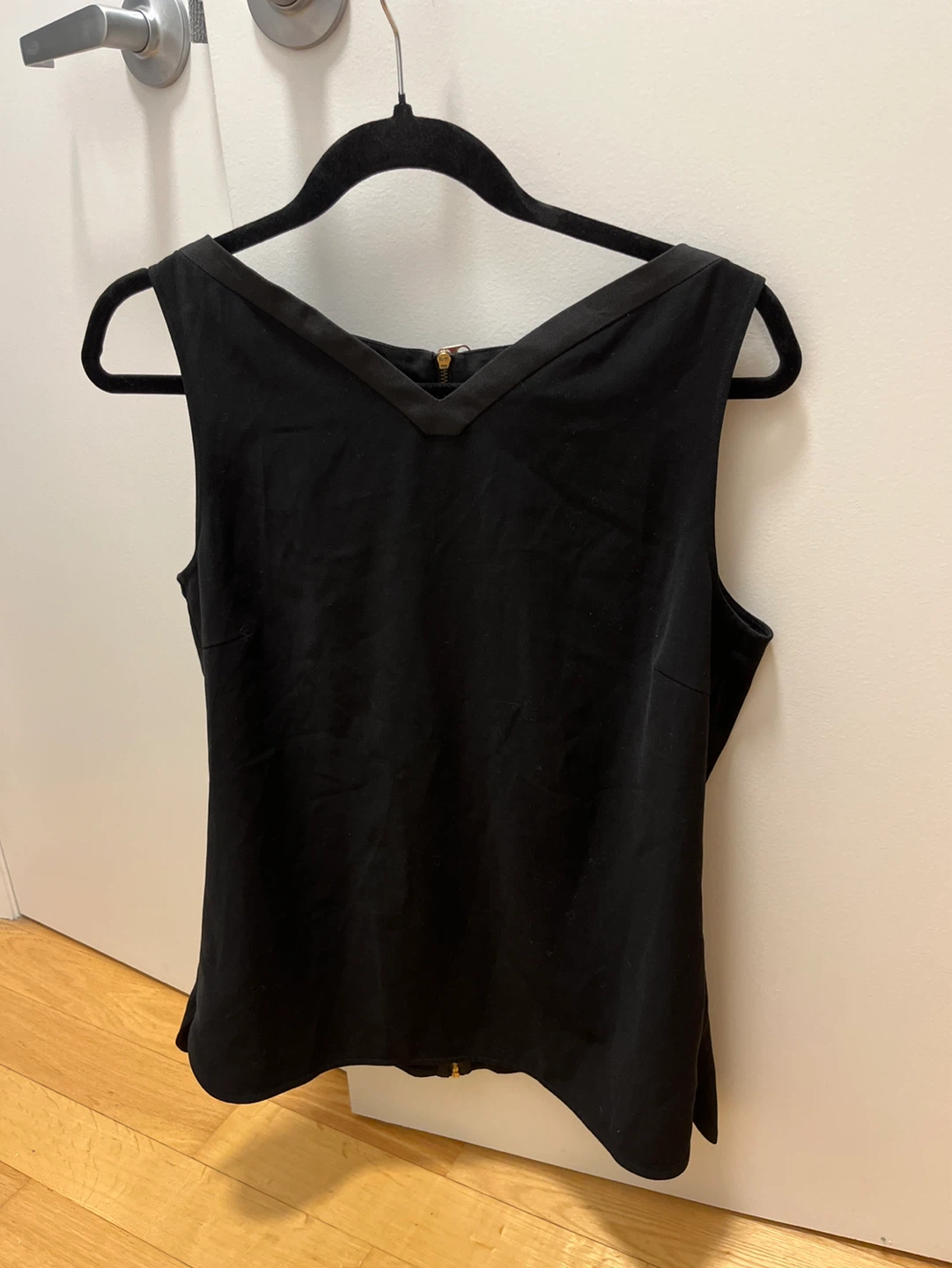 Ted Baker London Black Sleeveless Top Size 2