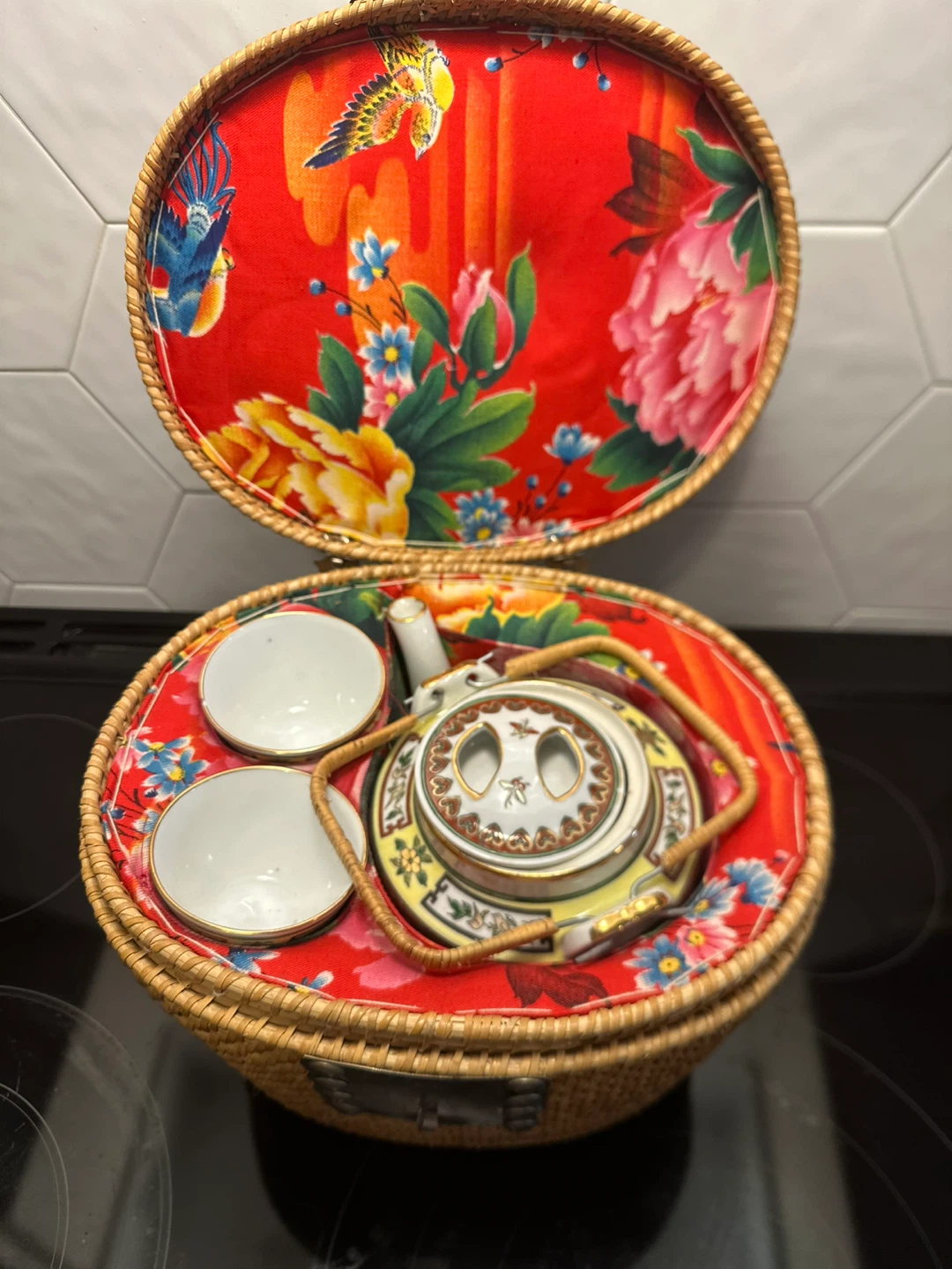 Vintage Wicker Tea Set with Floral Lining
