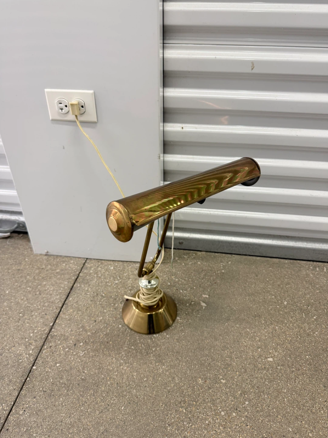 Brass Pharmacy/Banker Style Desk Lamp - photo 2