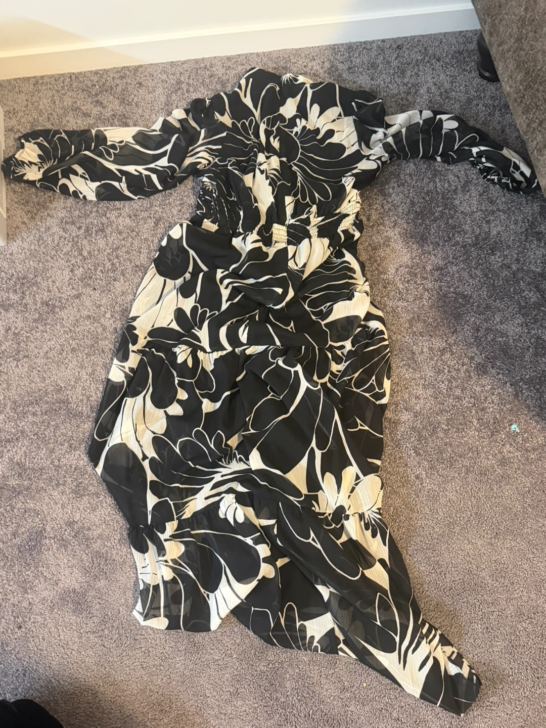 Black and White Floral Print Maxi Dress