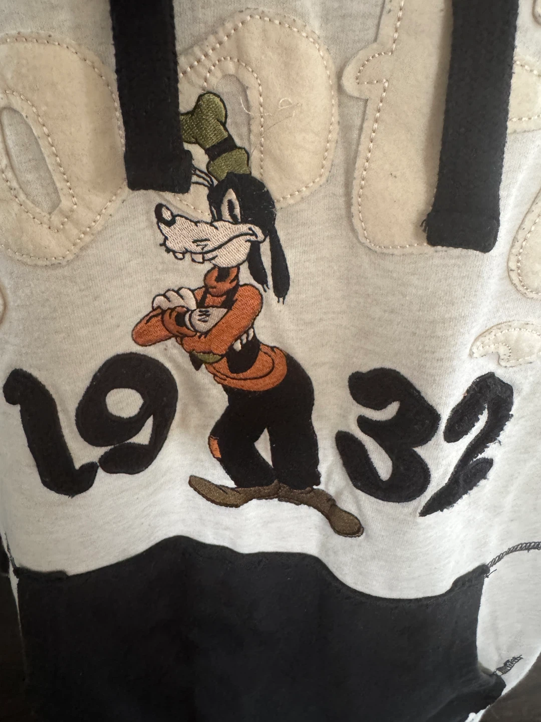 Disney Goofy 1932 Hoodie - photo 3