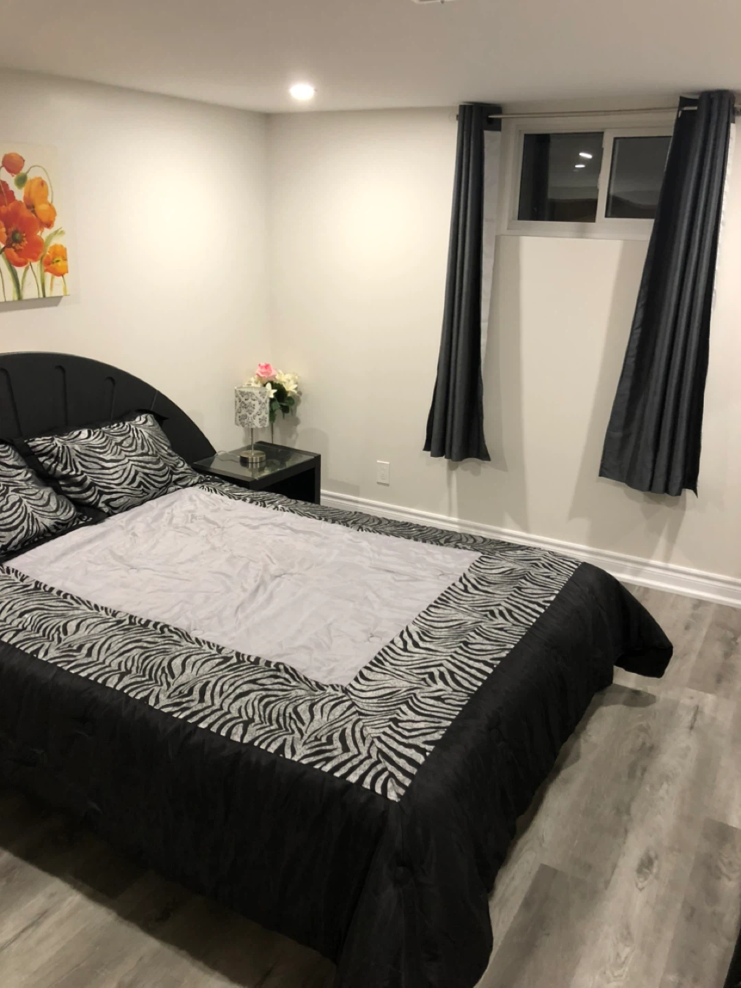 2br basement furnished apartment - photo 4