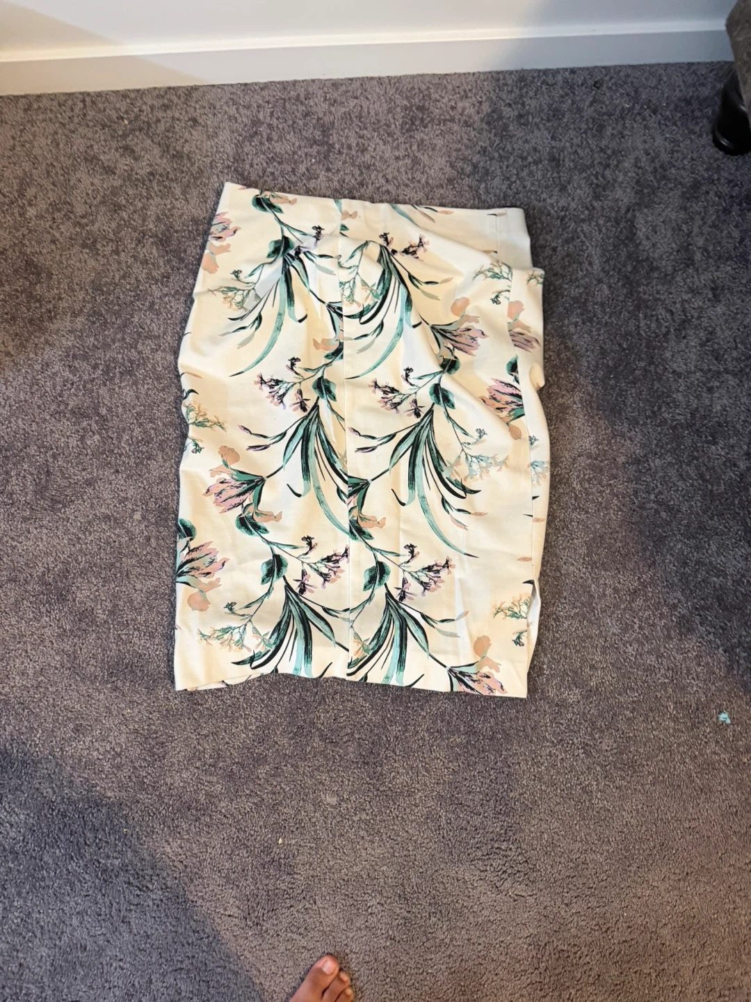 Floral Pencil Skirt - photo 2