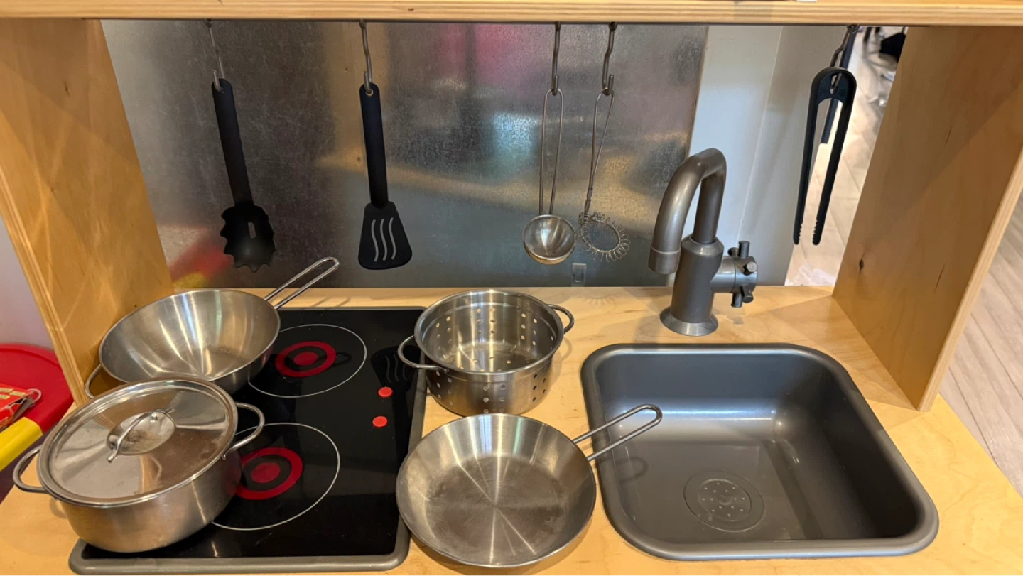 IKEA DUKTIG Play Kitchen with Accessories - photo 4