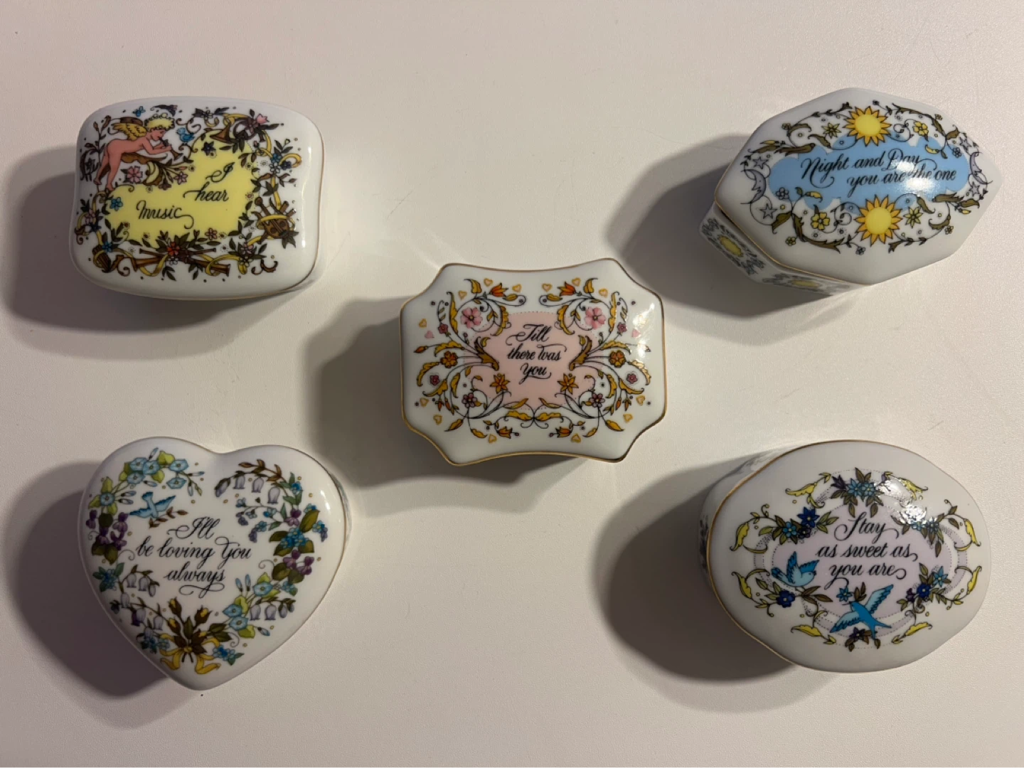 Vintage Decorative Porcelain Trinket Boxes Lot
