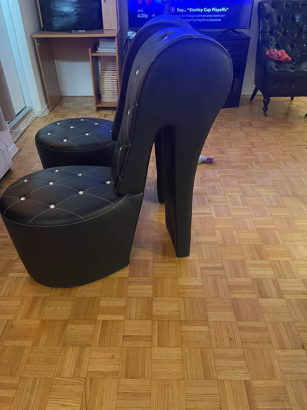 Black Stiletto High Heel Chair Set - photo 5