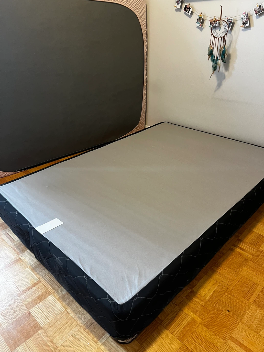 Full/double Black Spring Box for Sale – $15 FIRM