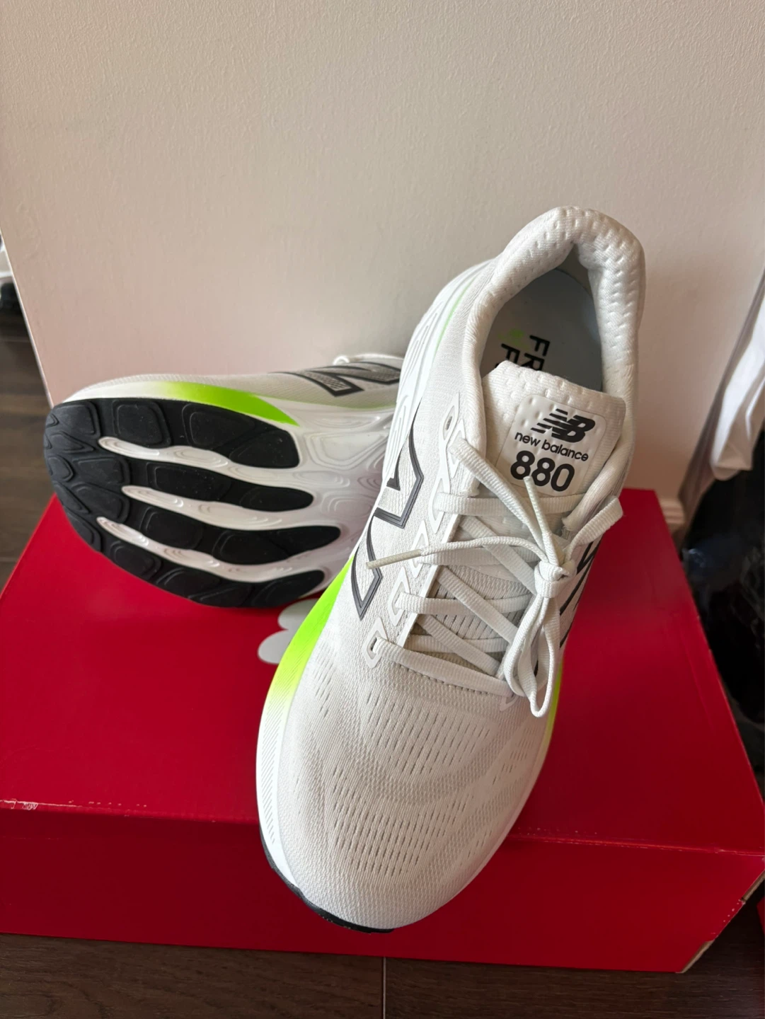 New Balance 880 Fresh Foam Running Shoes