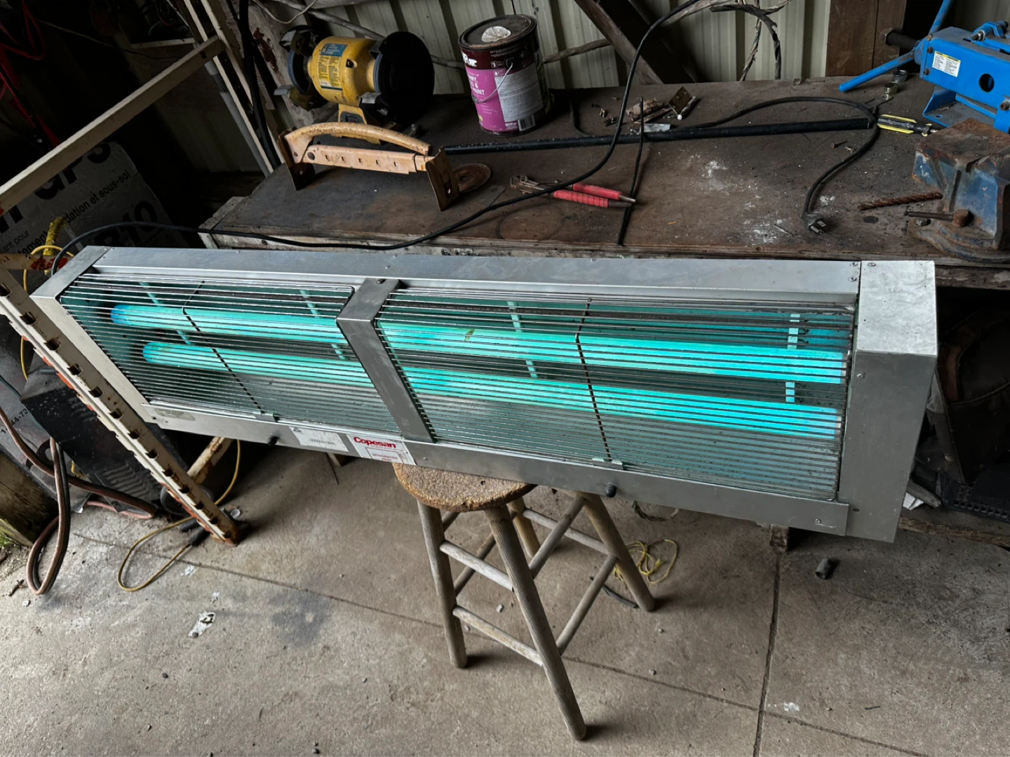 Copesan Model 711 Insect Electrocution Unit - photo 2