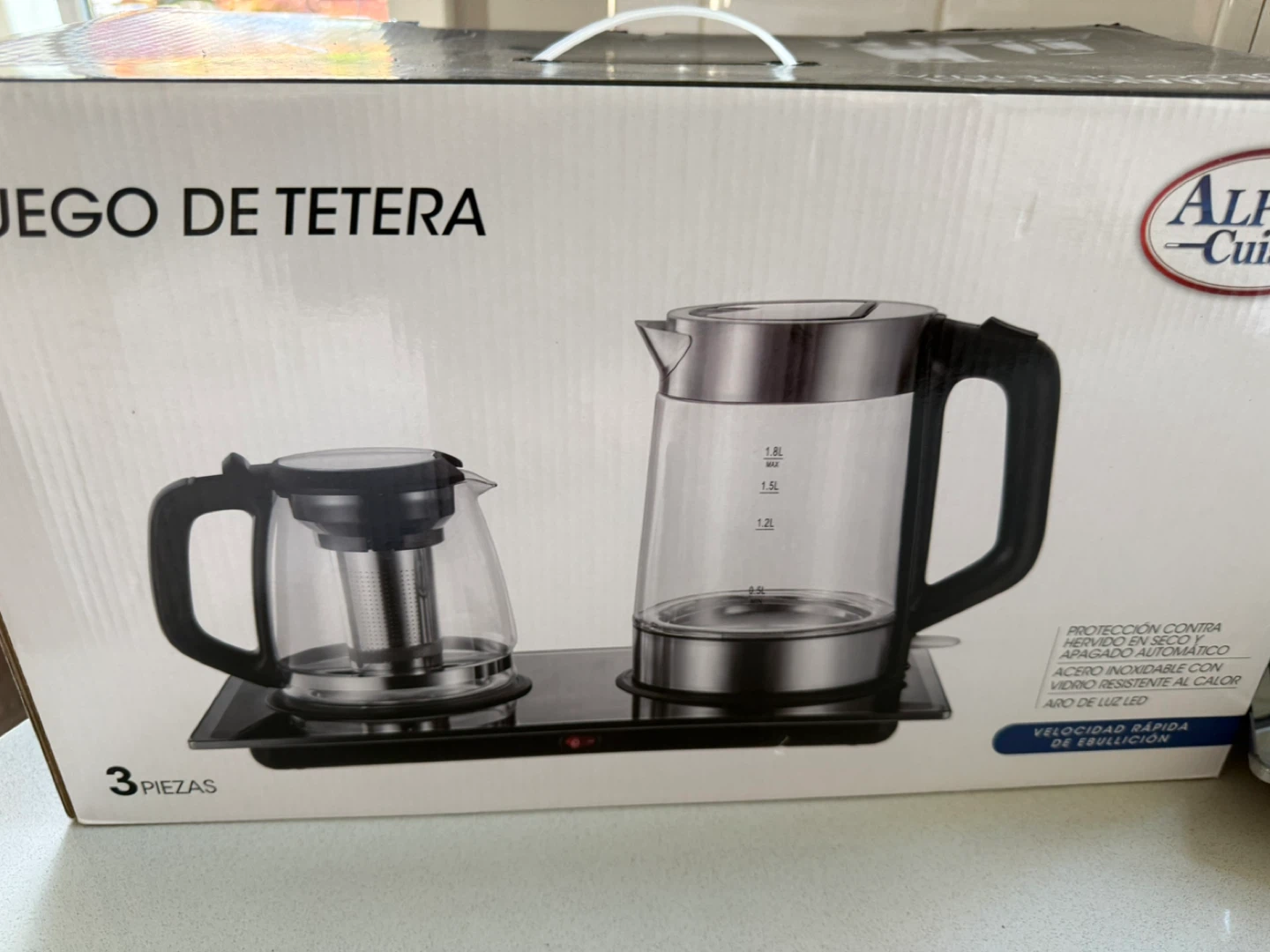 Alpine Cuisine Tea Maker Set