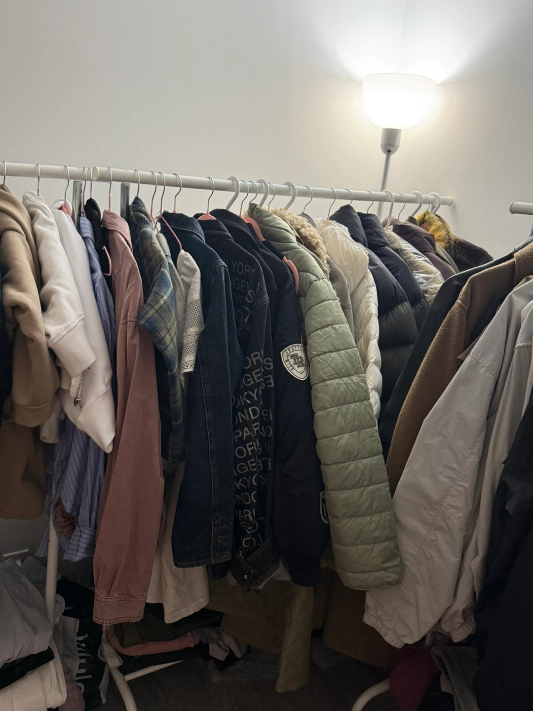 Bundle clothes box - photo 3