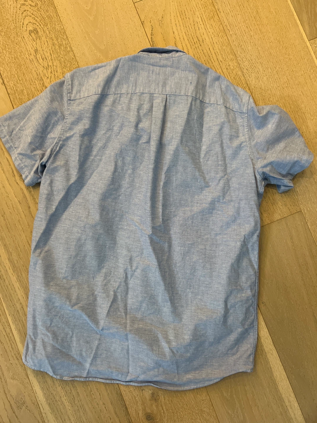 GAP Short Sleeve Button-Up Shirt - Blue Jean - photo 2