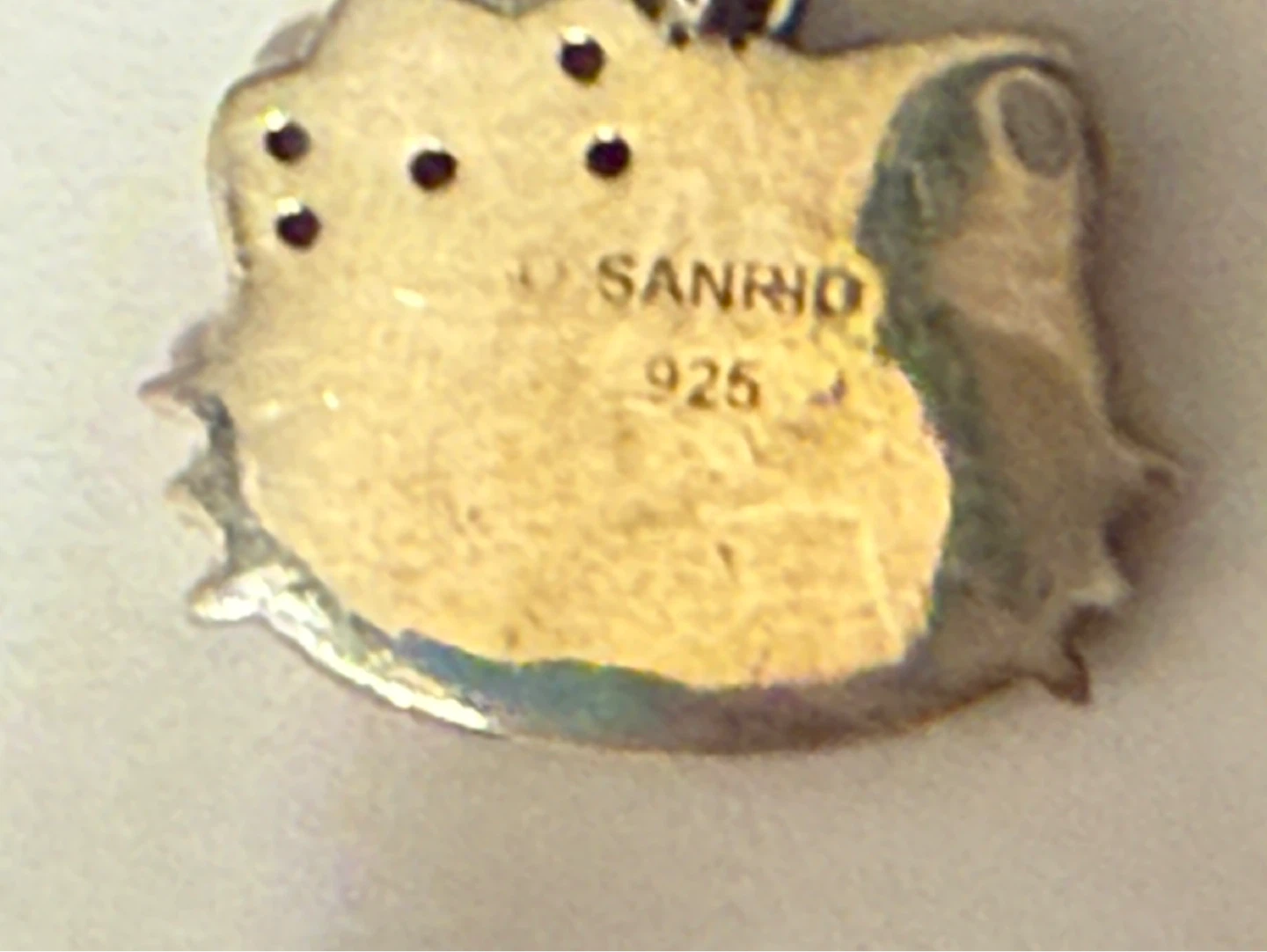 Hello Kitty enamel and sterling silver pendant - photo 3