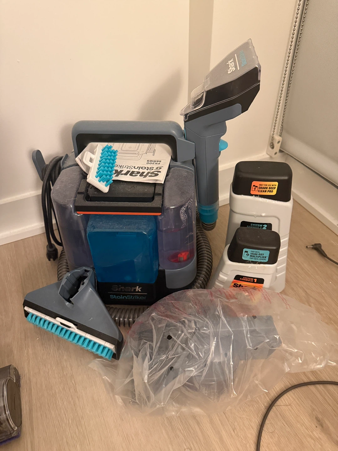 Shark StainStriker PX200 Deep Clean Pro Carpet Cleaner