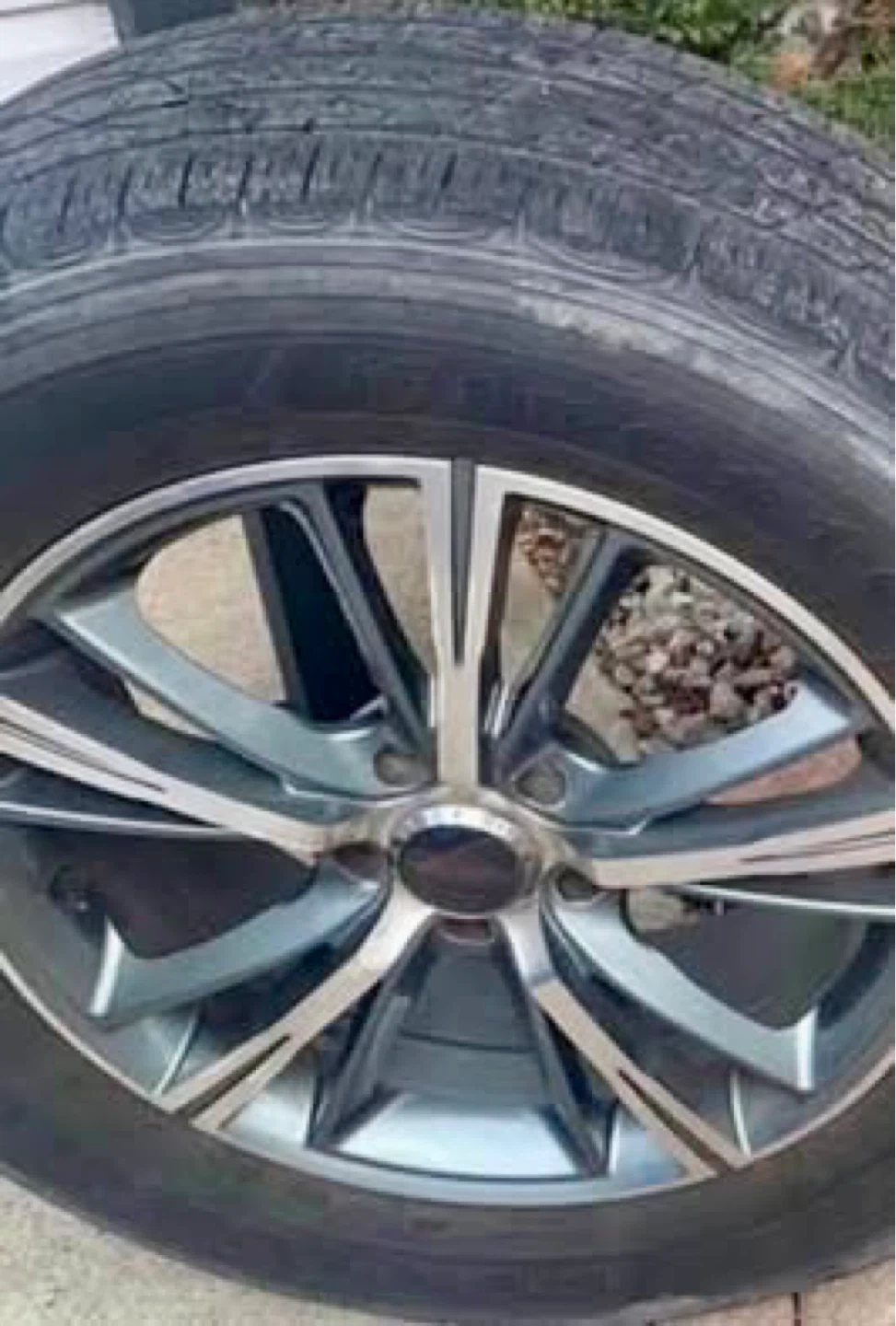 Set of 4 Alloy Wheels with Tires - photo 4