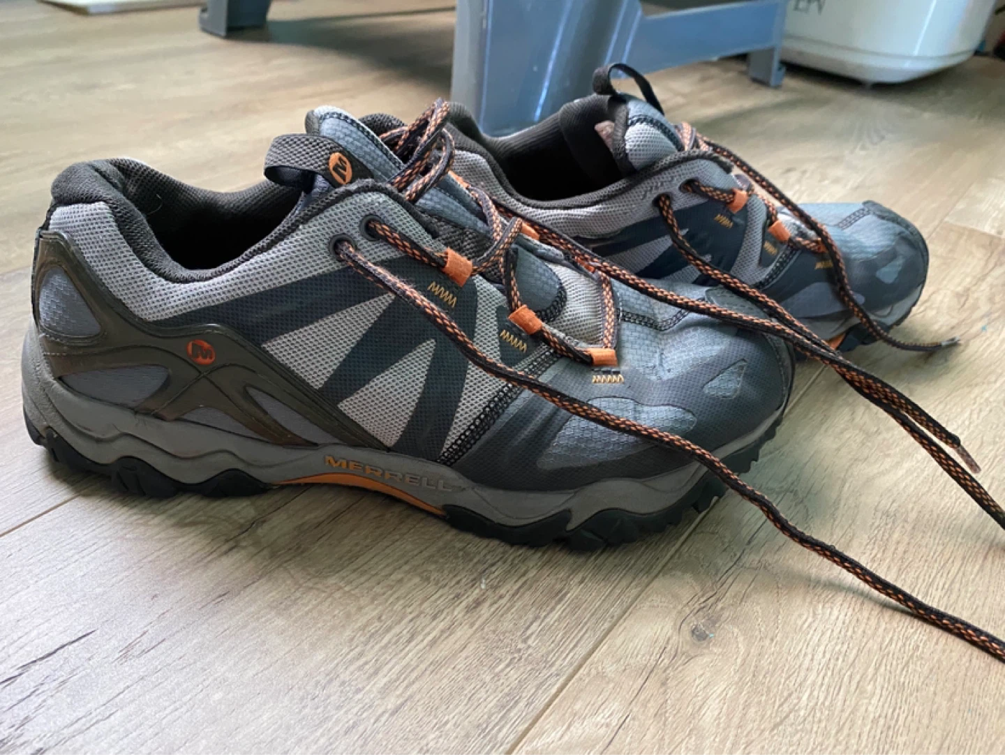 Merrell Men's Dark Grey/Orange Hiking Shoes Size 8 - photo 2