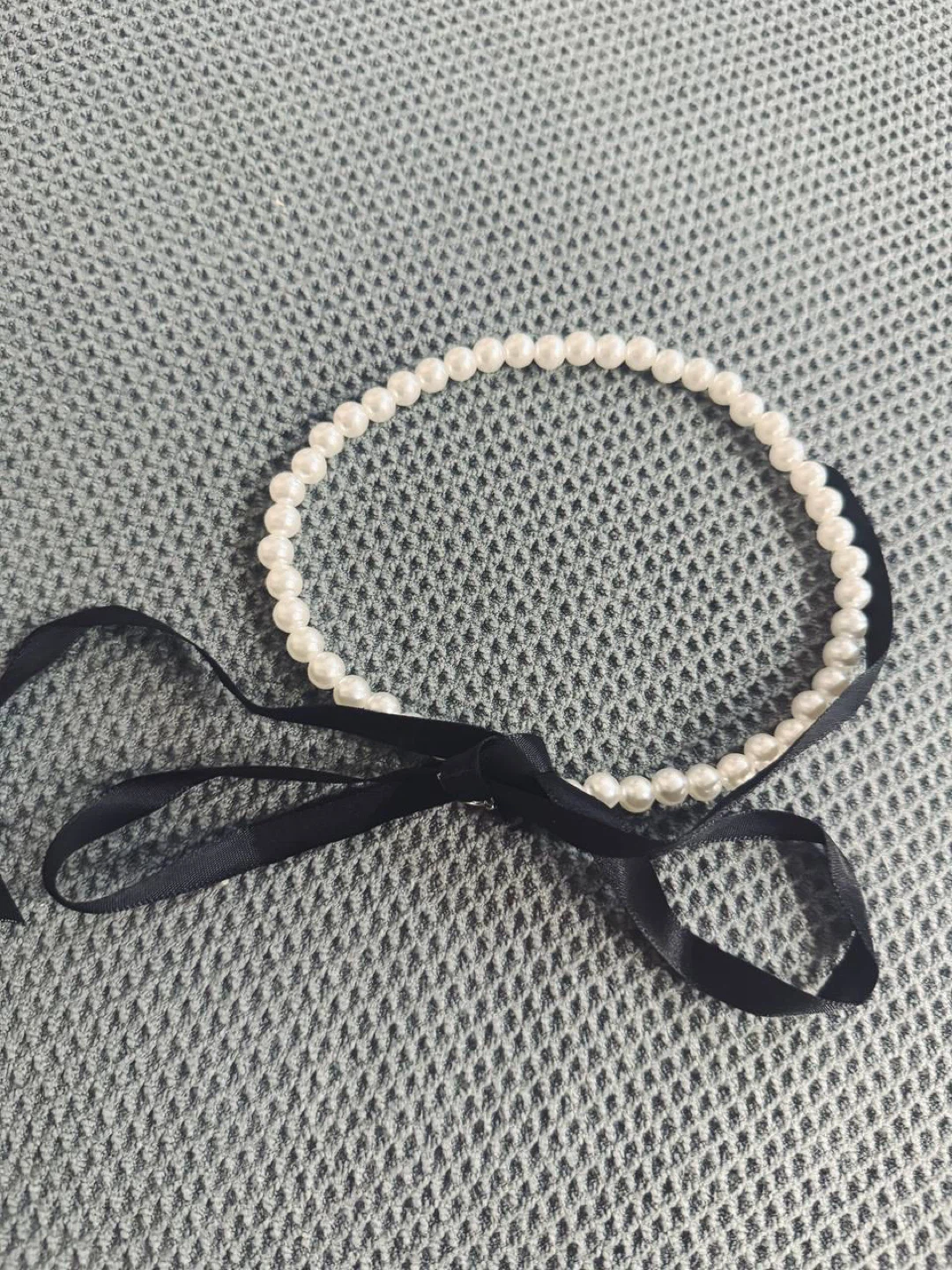 Pearl Choker Necklace with Black Ribbon Tie - photo 4