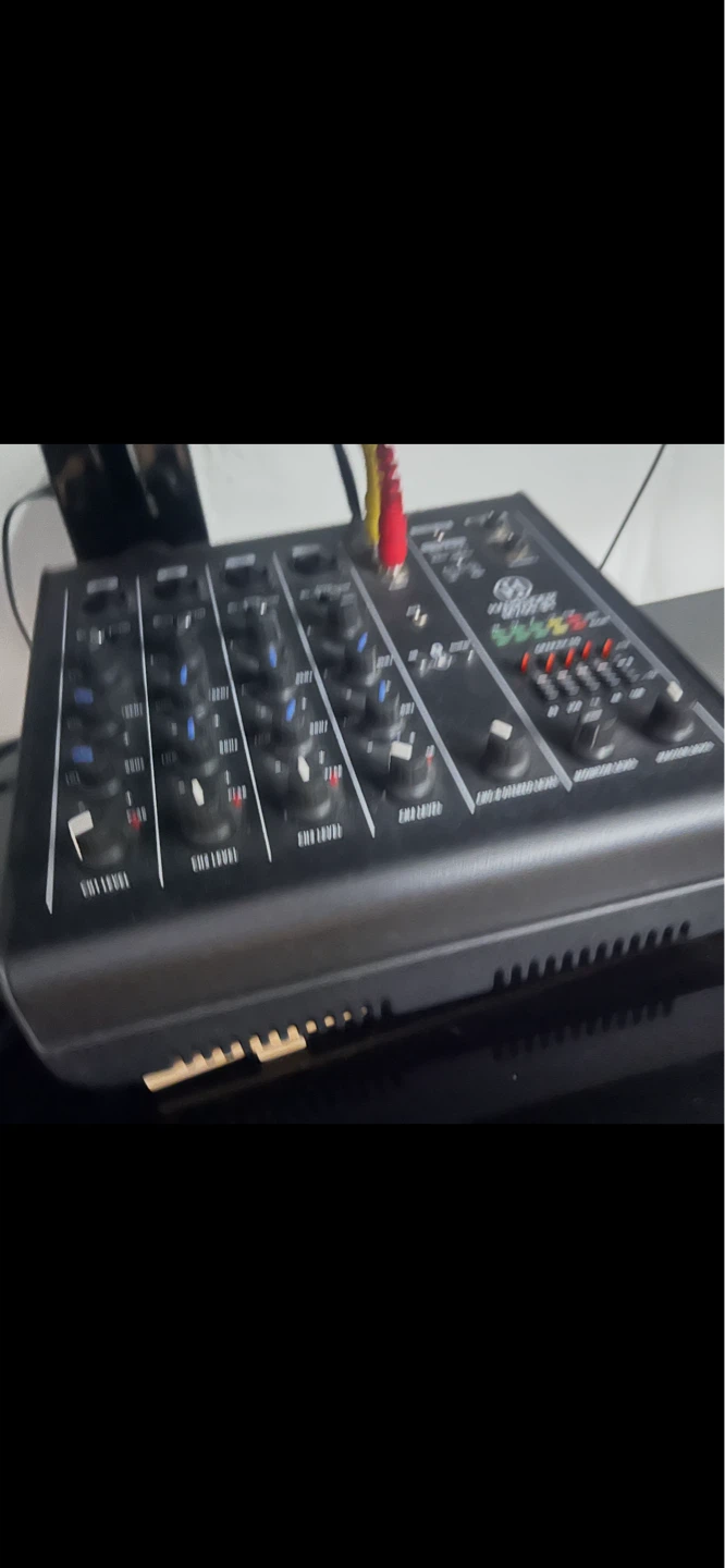 Speaker and Mixer - photo 2