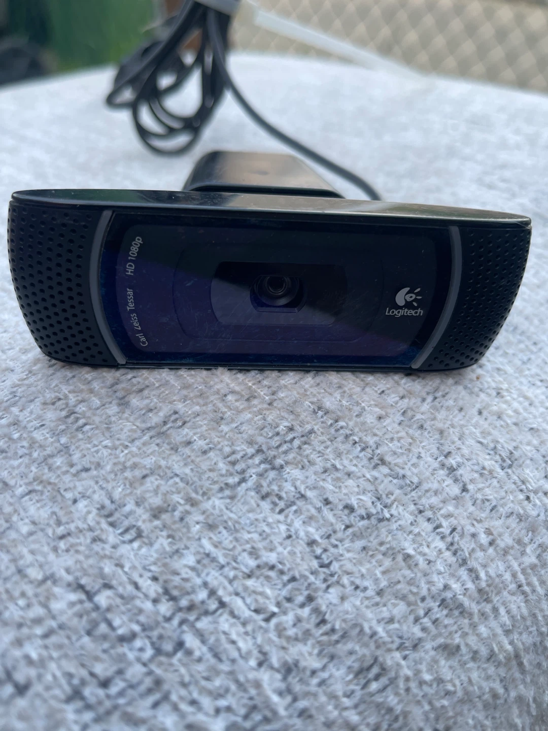 Logitech 1080p webcam.