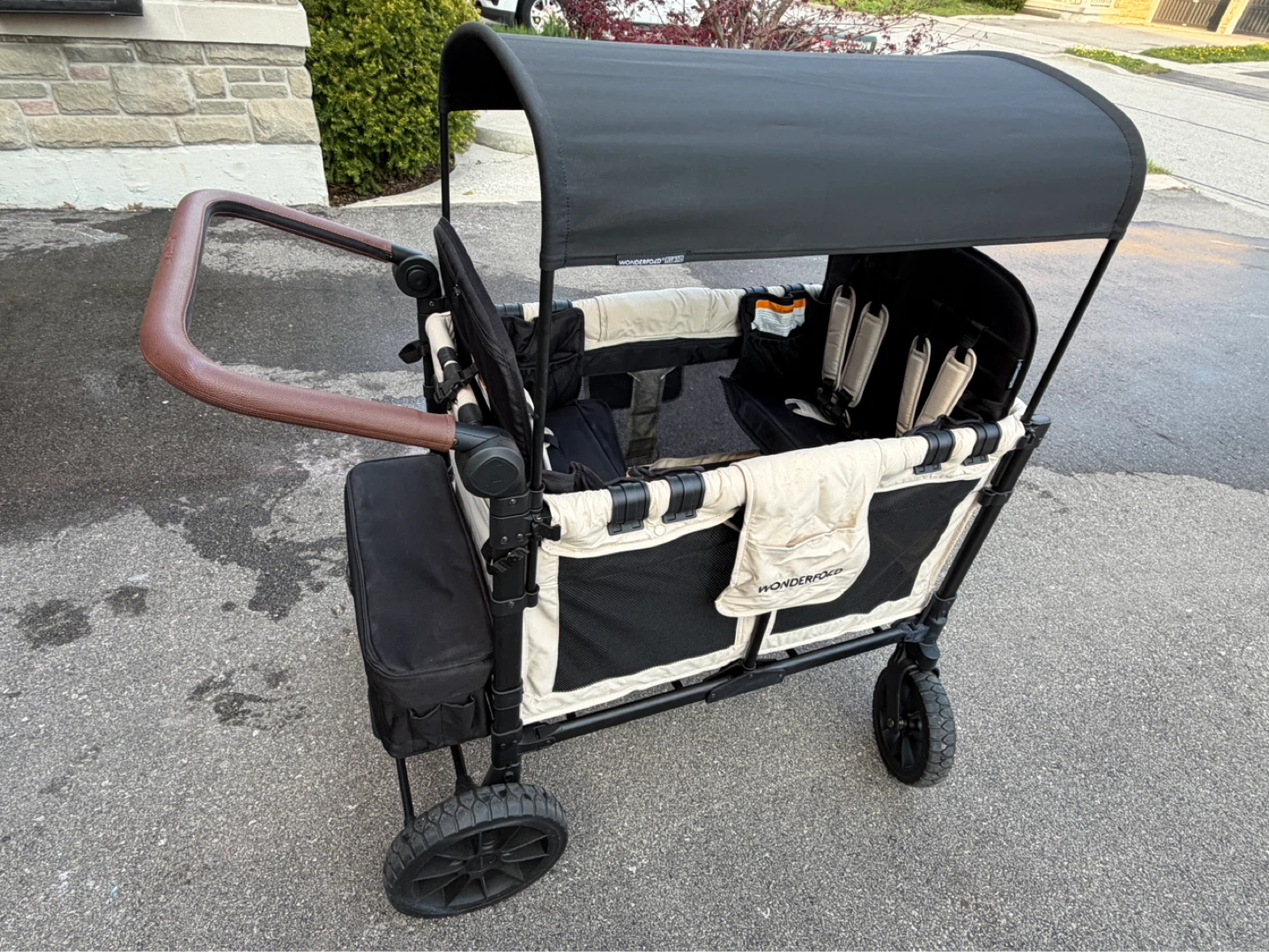 WonderFold W4 luxe 4-Seater Wagon