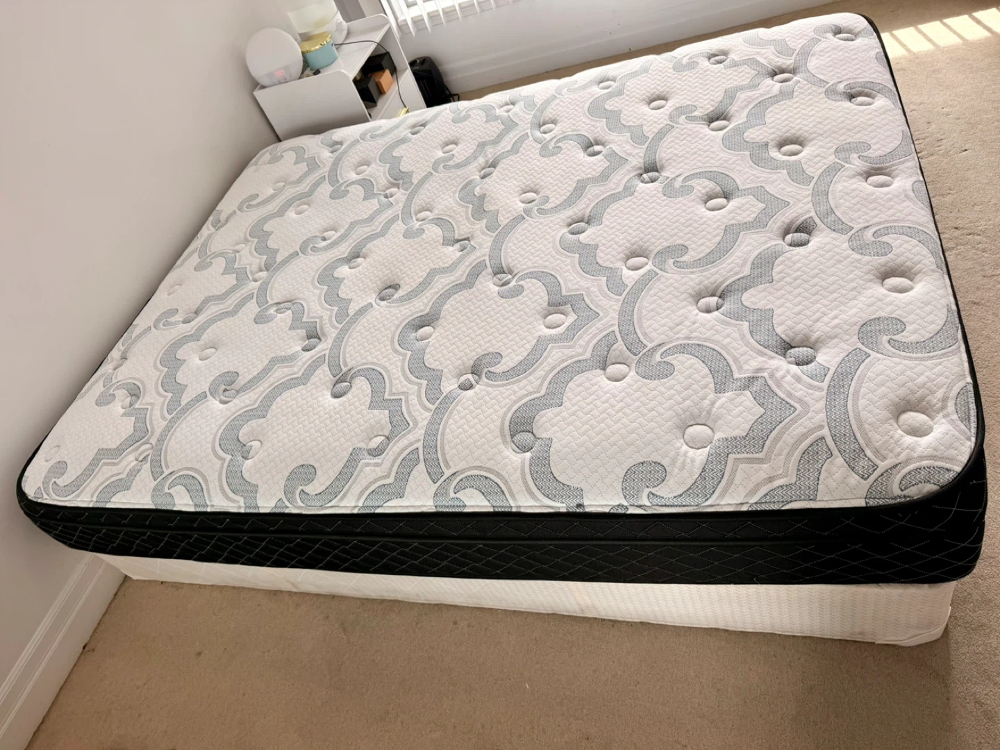 10” Pocket Coil Euro Firm Queen Size Mattress with box spring - photo 2