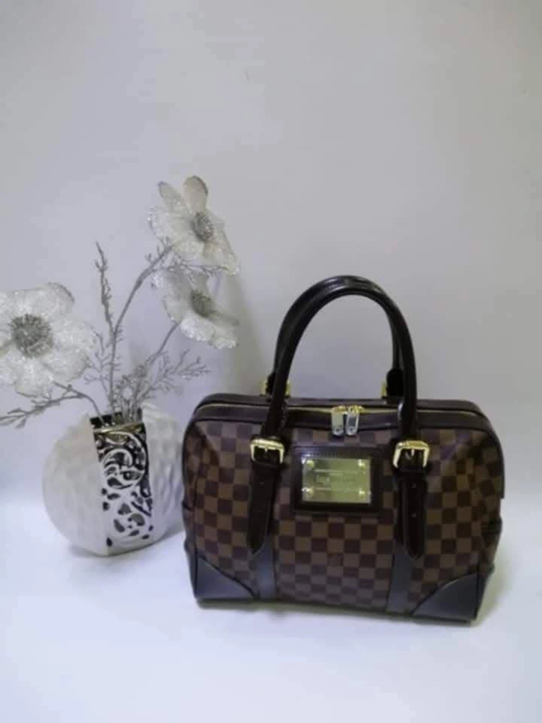 High end Louis Vuitton Monogram Tote Bag - photo 3