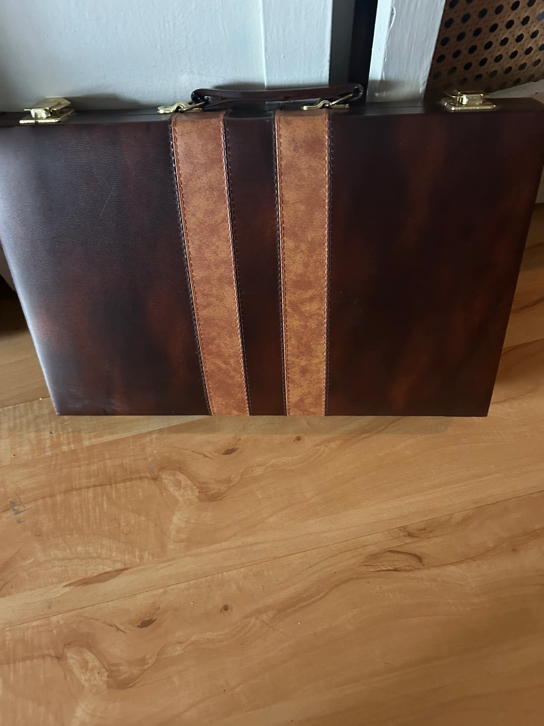Pavilion Backgammon Set