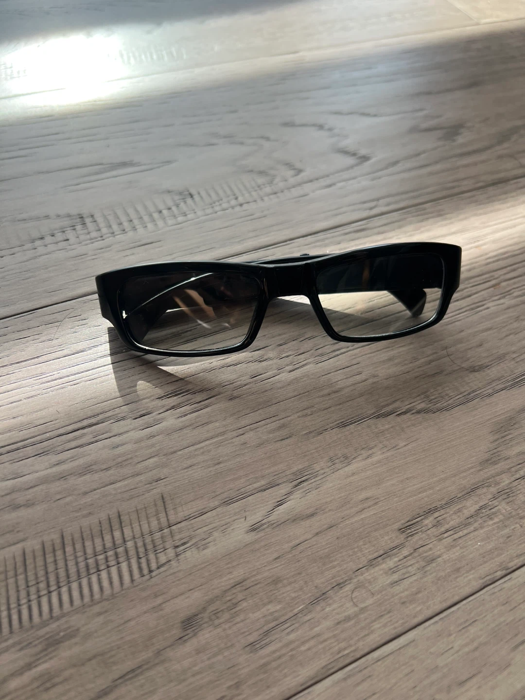 Black Smart Glasses with Charging Case (Recording)