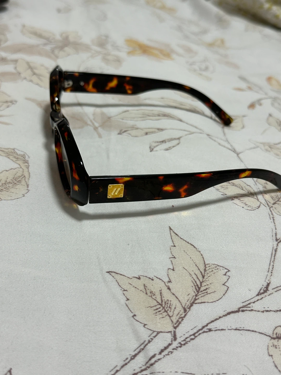 Tortoiseshell Oval Sunglasses - photo 3