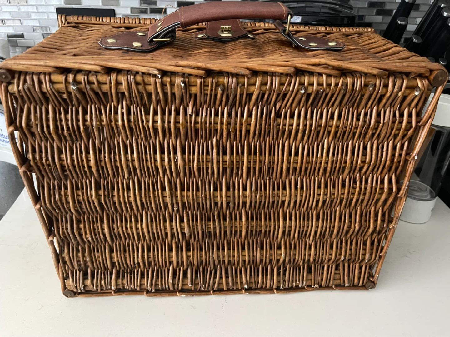 Wicker Picnic Basket with Red and White Striped Lining - photo 5
