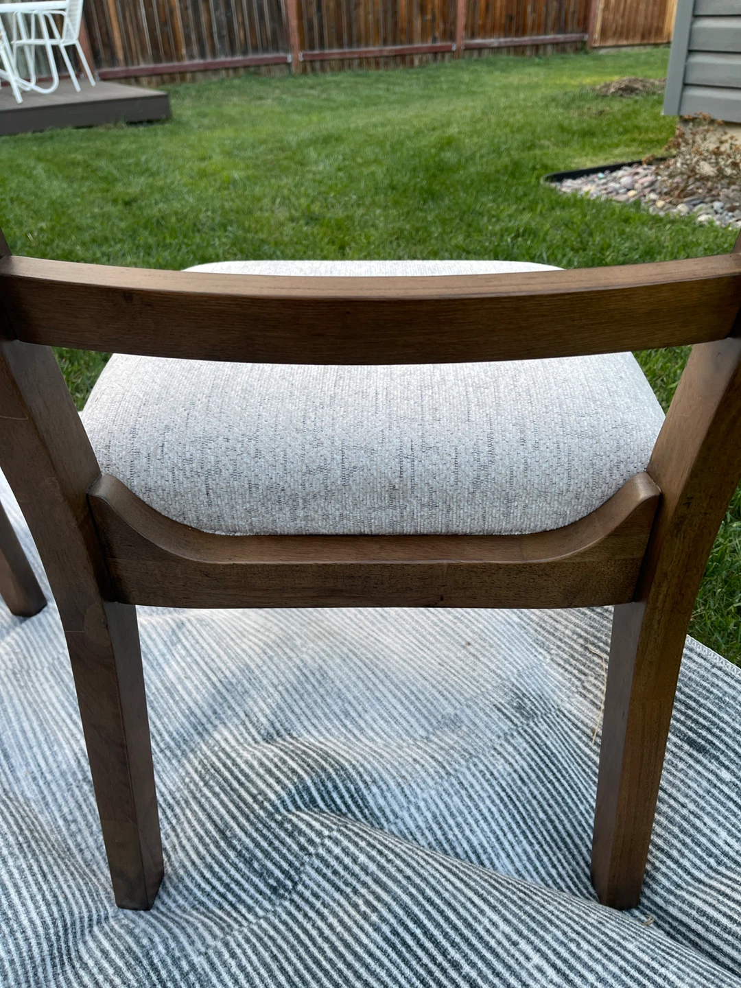 4 piece Dining Chairs NEW - photo 4