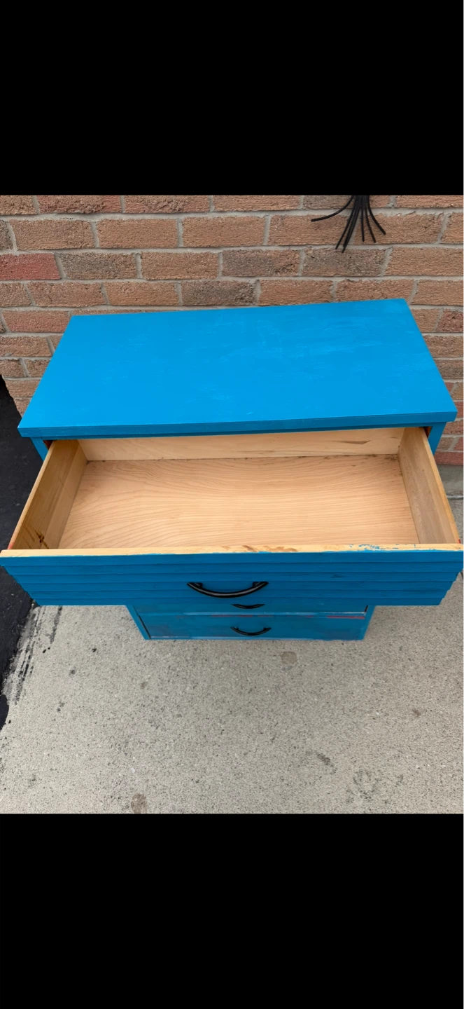 5-Drawer Furniture Dresser - photo 3