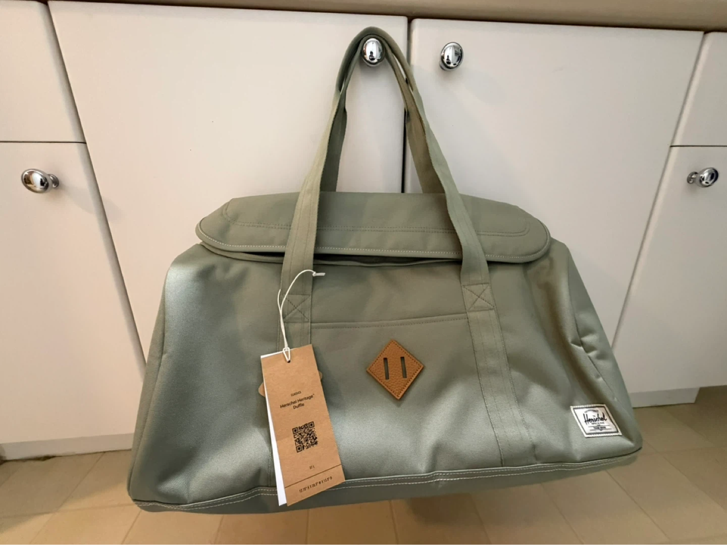 Herschel - Limited Edition Seagrass colourway Duffle bag