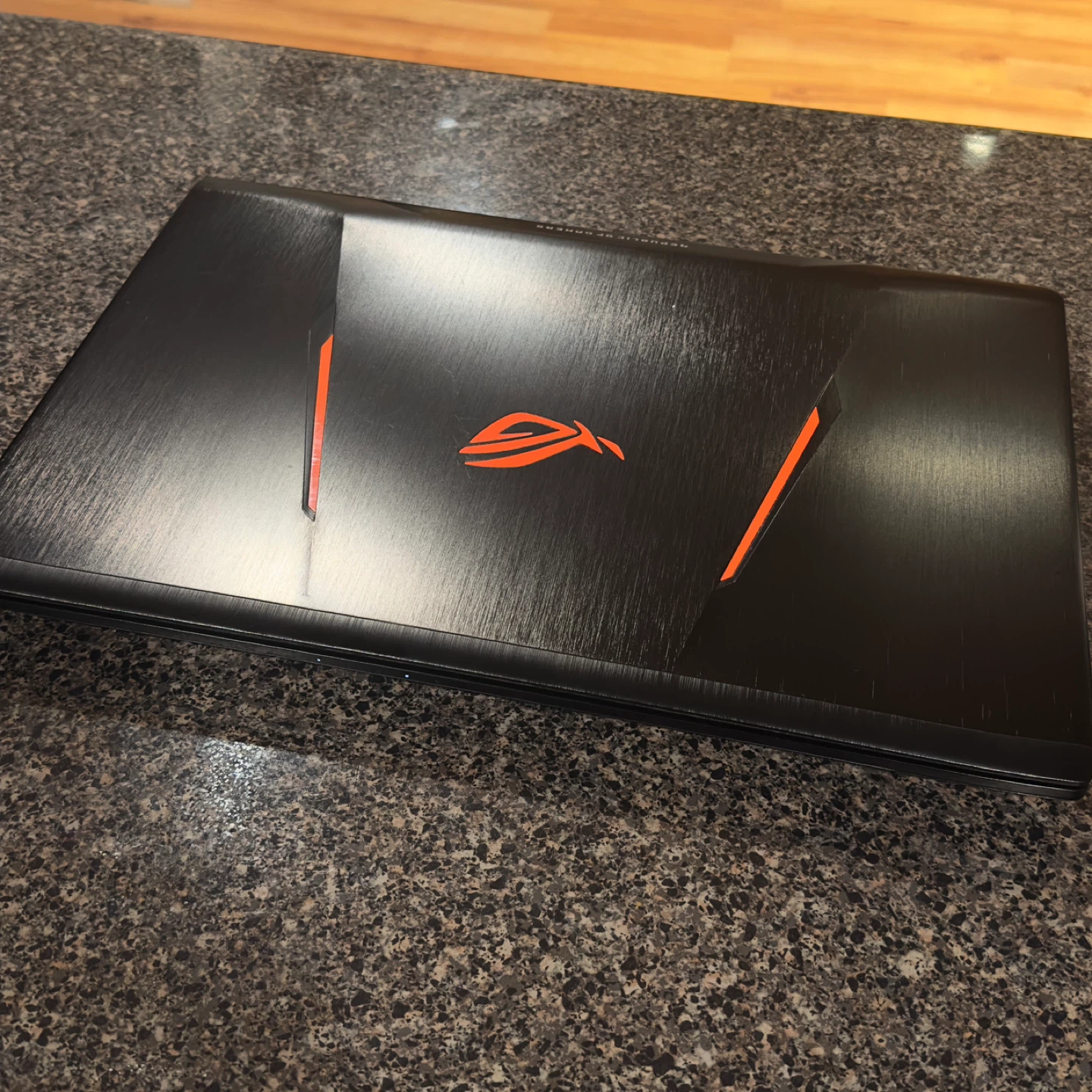 Asus ROG Strix Gaming Laptop - photo 3
