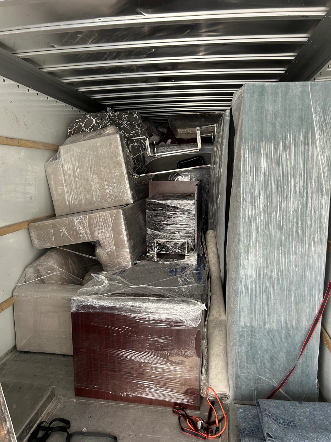 Movers!!!!!!!! - photo 3