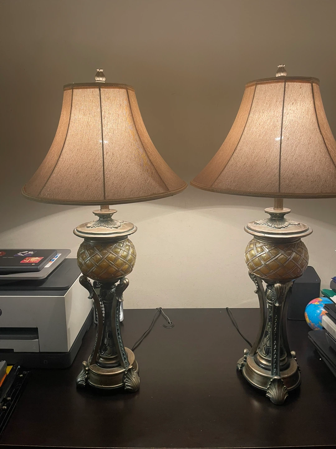 Set of 2 Table Lamps with Decorative Bases - photo 5
