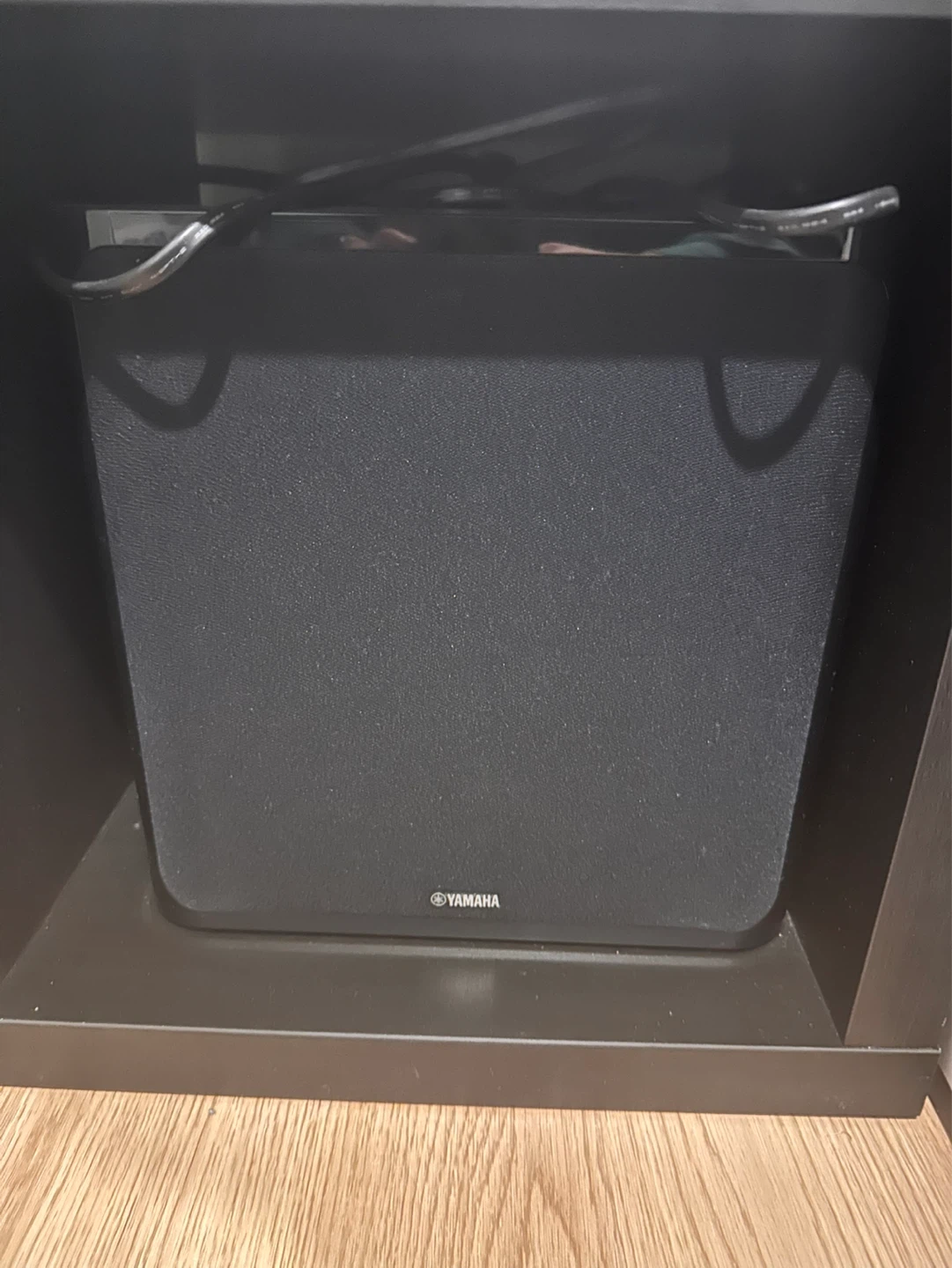 Yamaha Home Theatre System with Receiver, Subwoofer and Speakers - photo 3