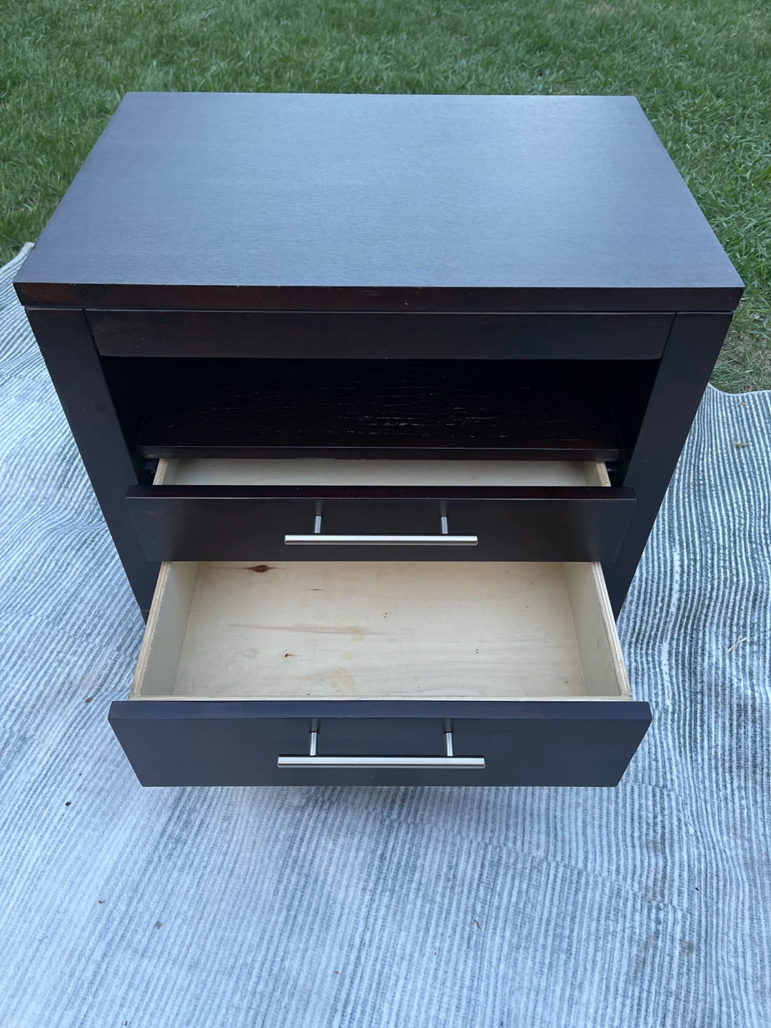 A Few Bedside Tables Available - photo 4