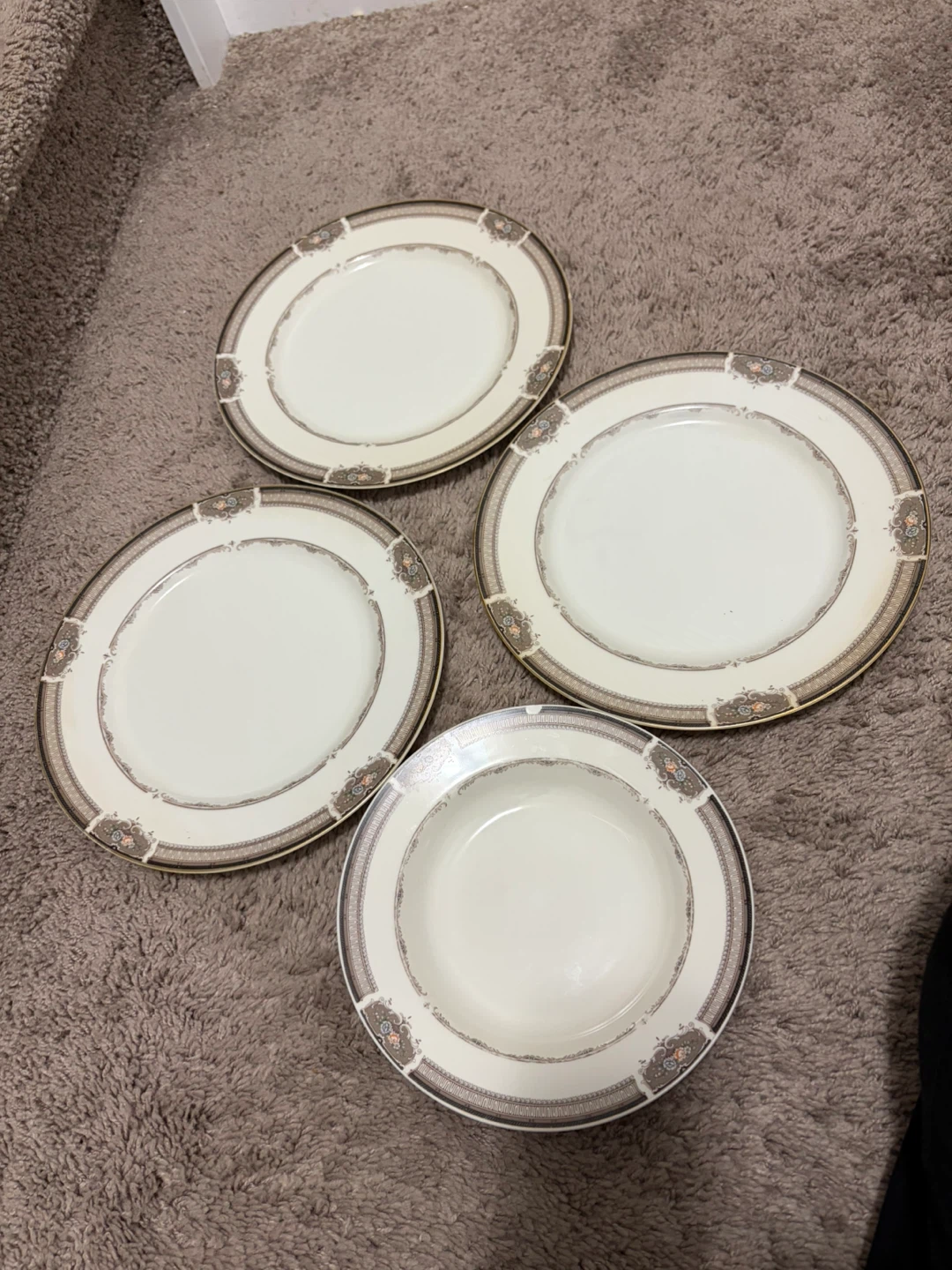 Mikasa Grande Ivory Love Song China - Set of 4 - photo 2