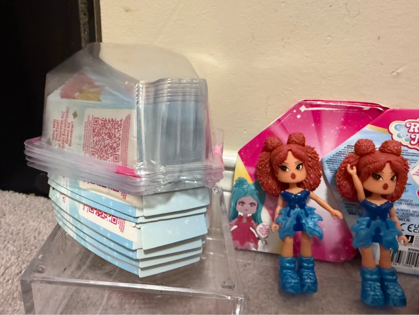 Royal High Dolls with Virtual Item Codes - photo 3