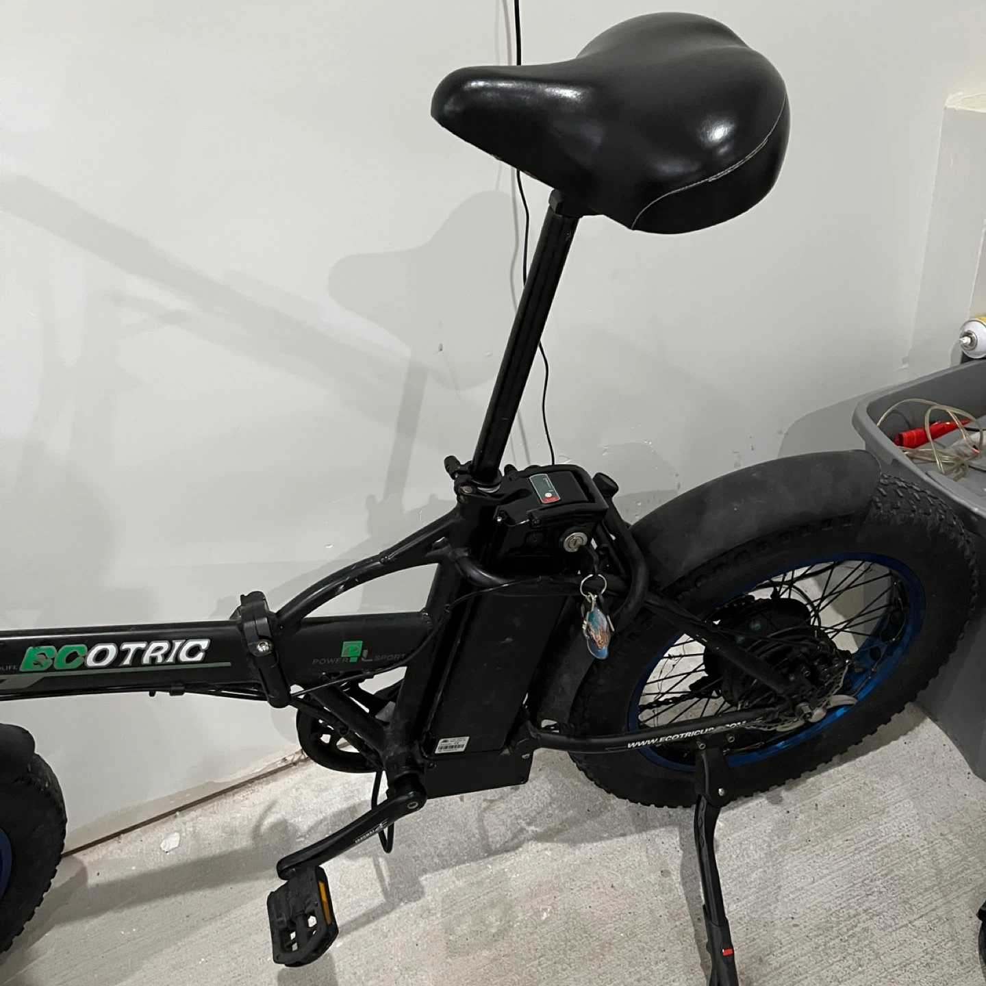 ECOTRIC Folding Electric Bike with your charger - photo 3