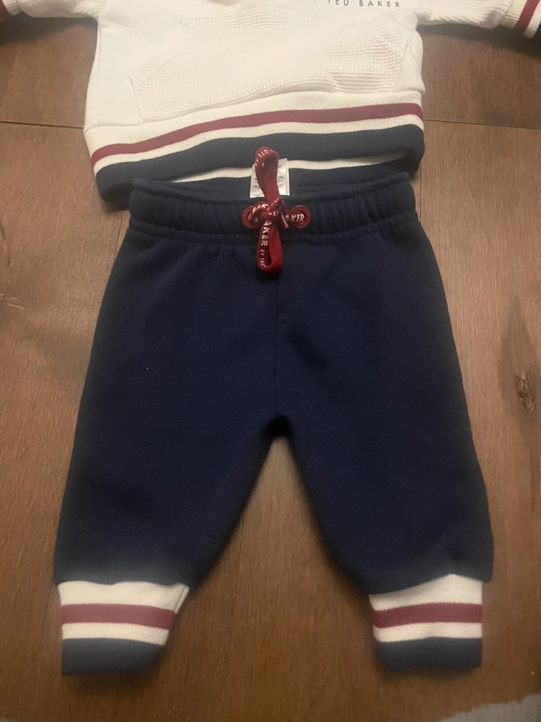 Baker by Ted Baker Baby Hoodie and Pants Set 0-3 Months - photo 3