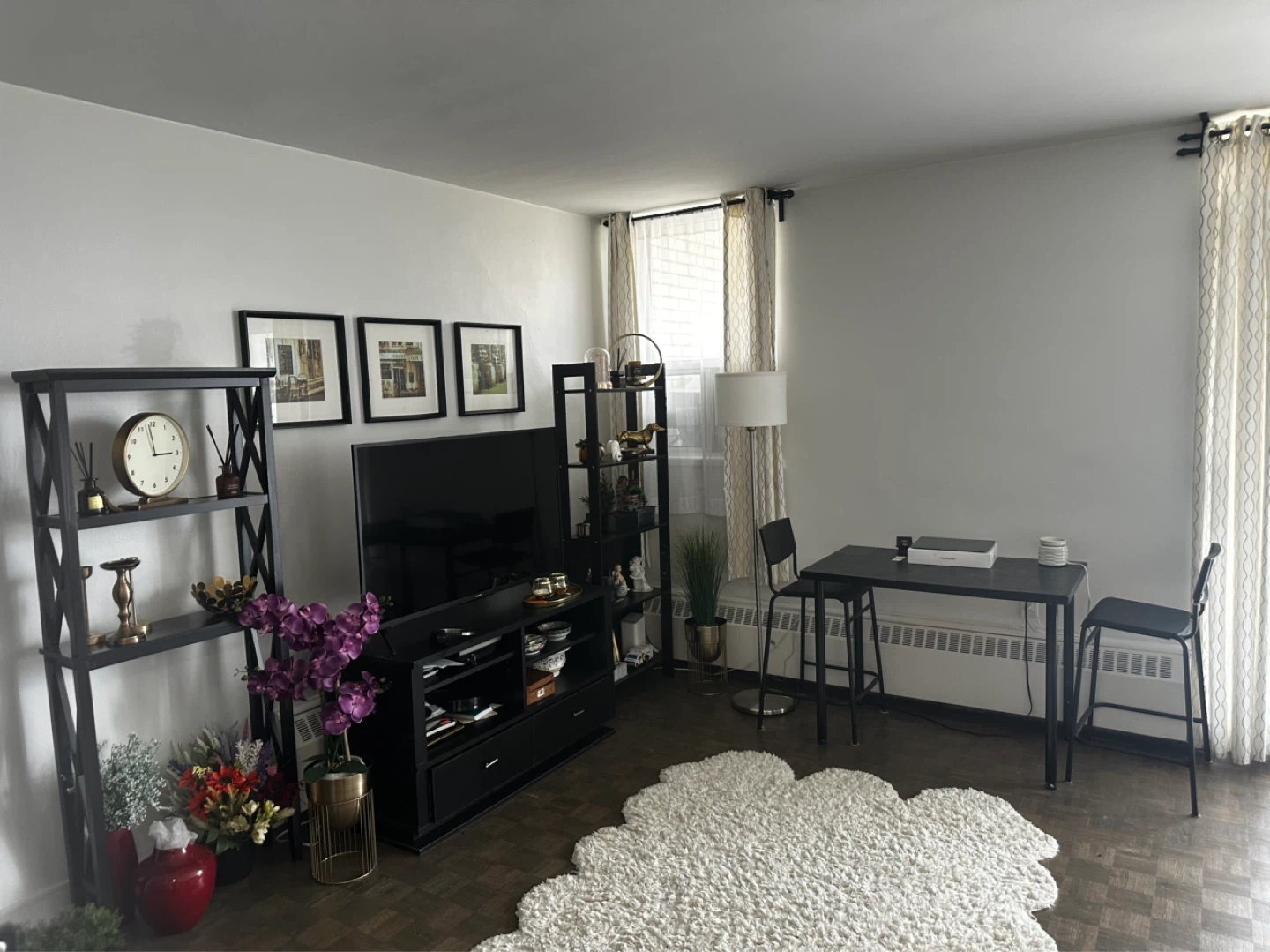 Renting for the unit - photo 2