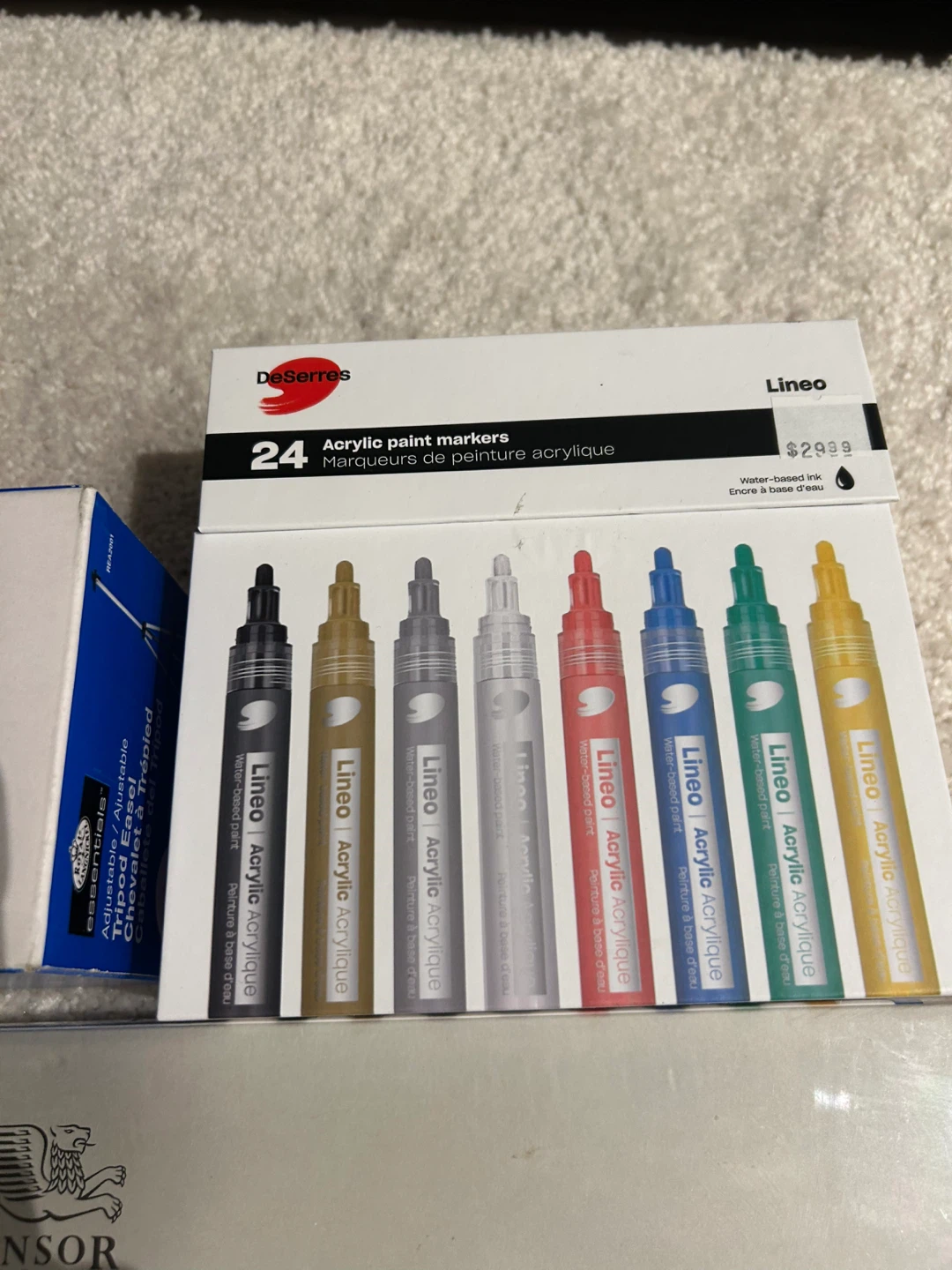 Essentials 32" Tripod Easel & 3x 9x12" Stretched Canvas Pack - photo 3