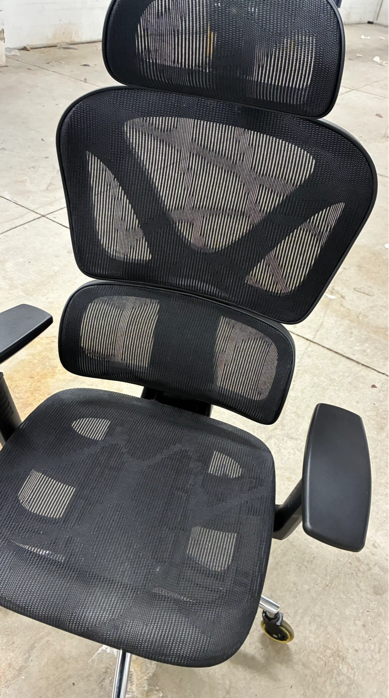 Black Mesh Ergonomic Office Chair