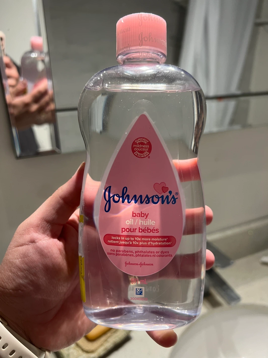 Johnson's Baby Oil 600ml