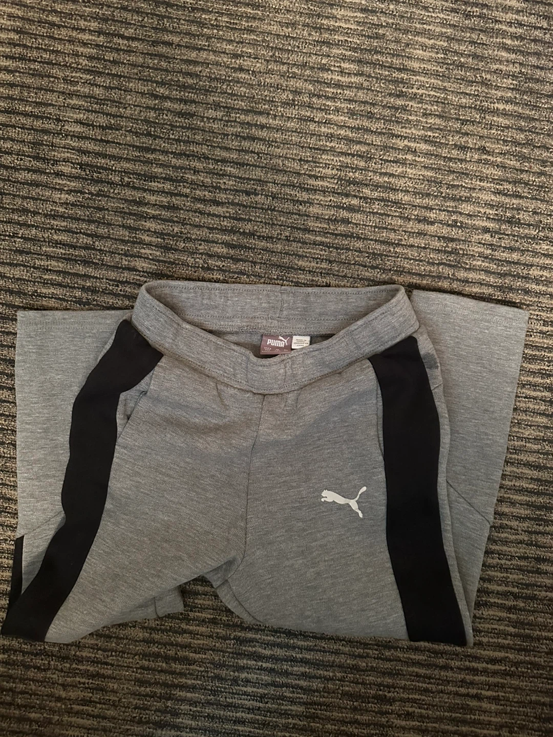 Sizes 6/7 Children's Jogger Pants Bundle (Old Navy, Puma, H&M) - photo 3