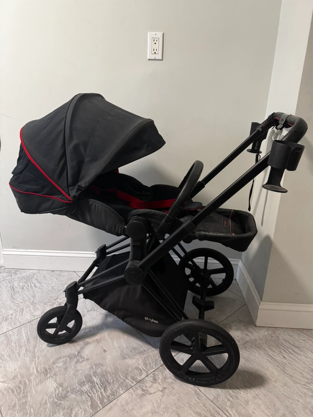 Cybex Ferrari Stroller - photo 2