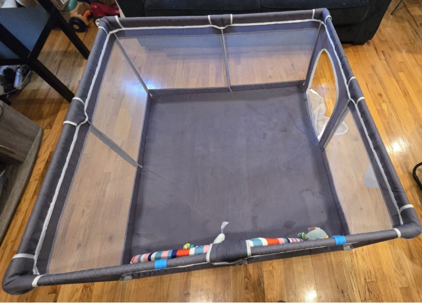 Grey Playpen with Toys - photo 4